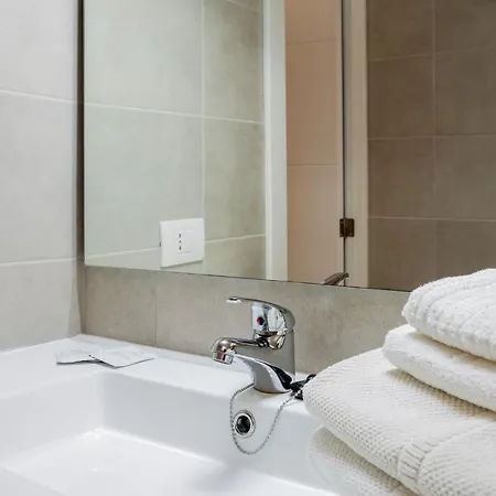 Parque Santiago Ii, Americas 美洲海滩