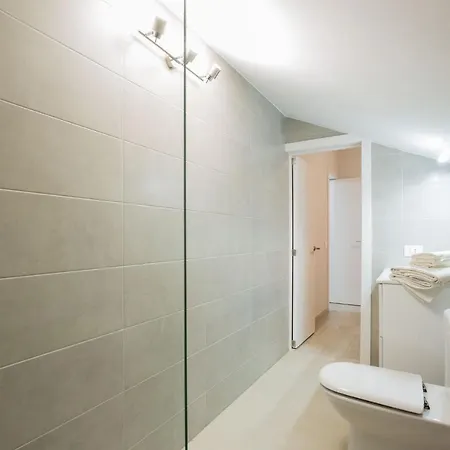 Parque Santiago Ii, Américas *