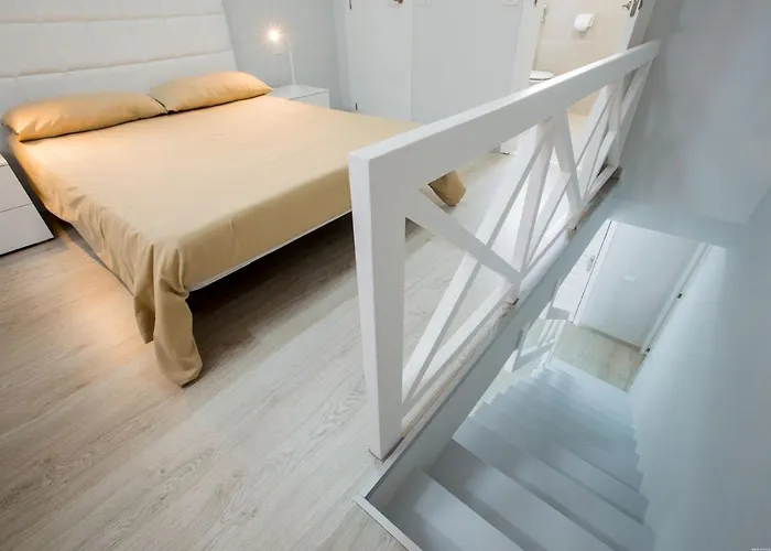 Parque Santiago Ii, Americas * Πλάγια ντε λας Αμέρικας